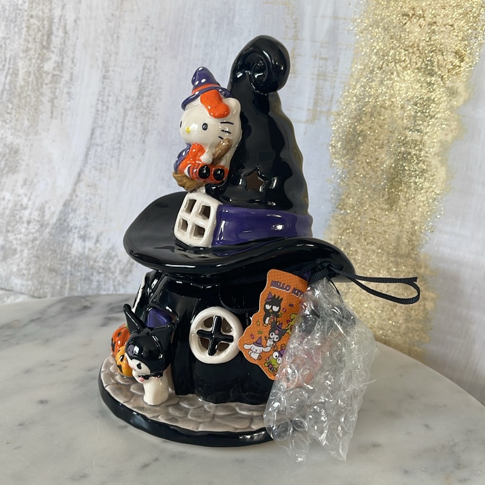 Hello Kitty Witch House Decor - Black, Purple, and Orange - Picture 2 of 7